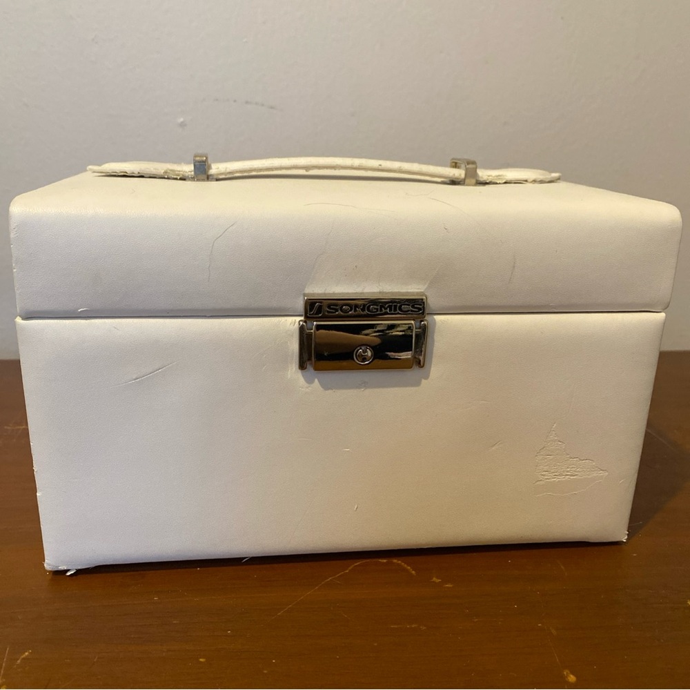 Songmics White Vegan Leather Jewelry Case